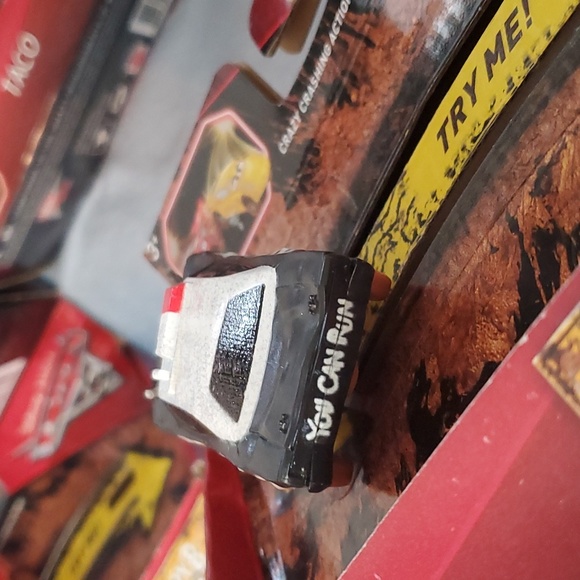 :4 toy Disney Pixar Cars Crazy 8 Crashers Lightning McQueen 95 Cruz ramirez taco - Picture 6 of 9